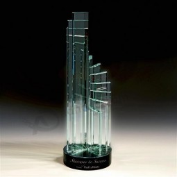 Wholesale Customized high-end Ad-166 Clear Singing Award Souvenir Laser Engraved Acrylic Trophy