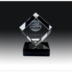2018 Popular New Design Crystal Trophy Award Cheap Wholesale