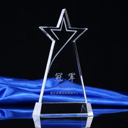 Nuevo premio de trofeo de cristal de diseño con logotipo personalizado al por mayor barato