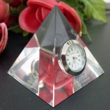 Pirámide colección de pisapapeles de reloj de cristal en blanco barato al por mayor