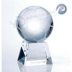 Prêmio de artesanato de qualidade de cristal barato por atacado de futebol para lembrança
