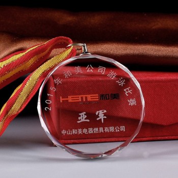 Barato medalha de cristal vencedor do esporte personalizado, medalhão de cristal com fita atacado