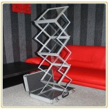 Factory direct wholesale customize top quality A4 Floor Standing Zig Zag Folding Literature Rack (E07B4)