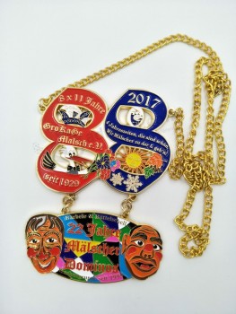 Custom Big Carnival Medal with Chain Cheap Wholesale