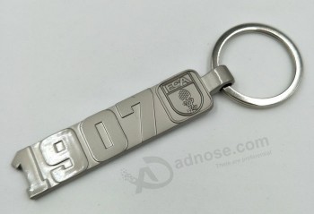Porte-clés logo métal plat bon marché personnalisé en gros