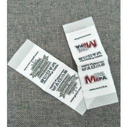 Lage moq zacht oppervlak kledingstuk weefsel geweven label met einde vouwen goedkope groothandel