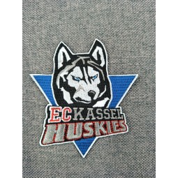 Wholesale Embroidery Patch with Custom Logo for Promotion