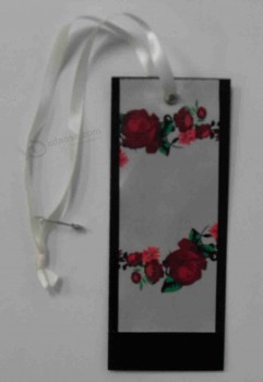 Atacado personalizado de alta qualidade impressa flor design fita de cetim preto hangTag em Branco