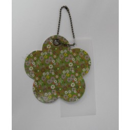 Wholesale customized high quality Flower Shape Printed Full Colours Paper Hangtag