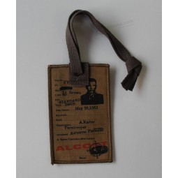 Wholesale customized high quality Canvas Material Silkcreen Printed Hangtag
