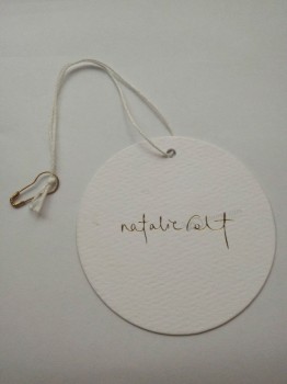 Factory direct wholesale customized top quality Round White Paper Gold Foil String Pin Hangtag