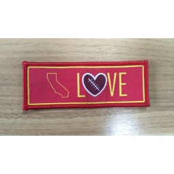Wholesale customized high-end Red Overlocking Clothing Woven Badge