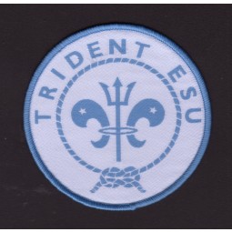 Wholesale customized high-end Round Shape Overlocking Border Woven Badge