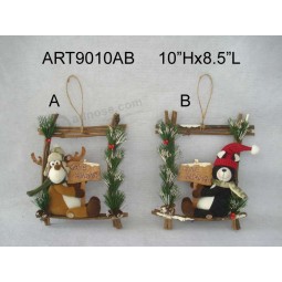 Wholesale Christmas Decoration Woodland Reindeer and Bear Wreath