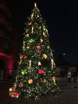 Groothandel gigantische kerstboom voor commerciële weergave met volledige graad led-verlichting omhoog(Directe fabriek)