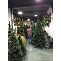 Wholesale Pre-Deco Christmas Tree with Lighting (various size available)