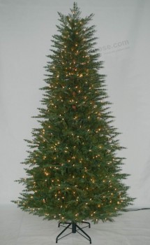 批发现实主义人工圣诞树与字符串光多颜色incandencent装饰(AT2121)