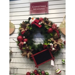 Wholesale Christmas Wreath with PE Tips and LED String Lighting (pre-deco)