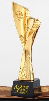 중국 제조 크리스탈 컵 상금 트로피 모델 창조적 인 금속 트로피