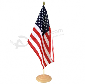顶级质量美国美国桌面旗帜与立场