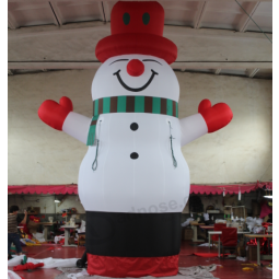 Grote winkel dEcoratieve opblaaSbare Sneeuwpop Model