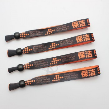 Barato promocional presente personalizado bordado pulseira amostra grátis