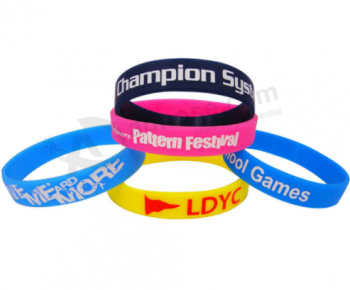 Wholesale customized durable world cup silicone bracelet for events