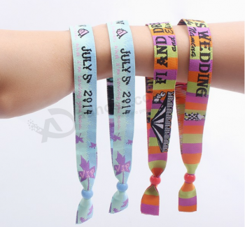 Promotional gifts thin wristbands for football world cup