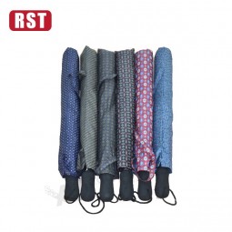 어깨 끈 접는 우산이있는 2 개의 접는 eva 손잡이 우산