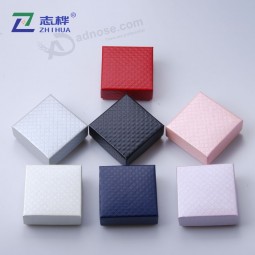 Zhihua 사용자 정의 보석 상자 패션 격자 라인 종이 보석 상자