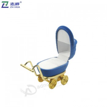 Zhihua 브랜드 독특한 디자인 트롤리 모양 사용자 정의 컬러 링 귀걸이 보석 포장 상자