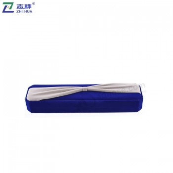Zhihua品牌时尚长方形蓝色法兰绒材料八角弓长款奢华项链盒