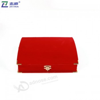 Traditional Chinese wedding Eight chest red bangle box with golden lock with your logo