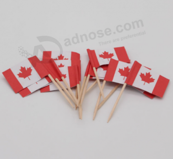 デコレートパーティーフラグは、カップケーキのカナダの旗の爪楊枝を選ぶ