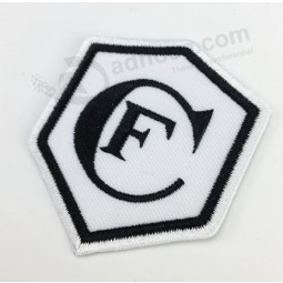 Fabrieksmatig op maat gemaakt logo geweven pleisters voor kleding