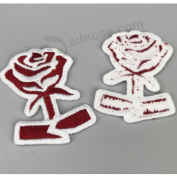 Cheap custom flower embroidered patches no minimum
