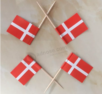 Pastel de madera de decoración desechable palillos de bandera