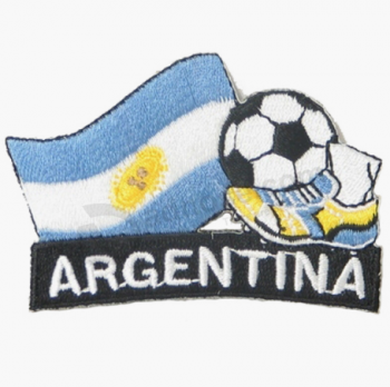 Insignias personalizadas del equipo de fútbol del nombre de la marca de fábrica bordadas