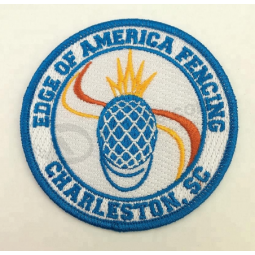 Hot selling appliqued patch custom embroidery badge