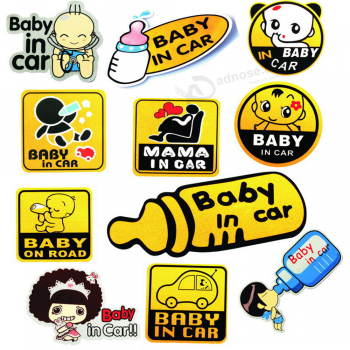 Bebê na etiqueta do carro bebê a bordo da etiqueta dos sinais de carro