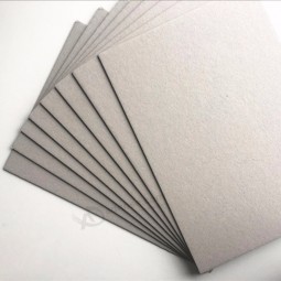 Spaanplaat geproduceerd met 100% gerecycled oud papier