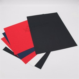 Placas pretas de papel de bristol para o menu do restaurante