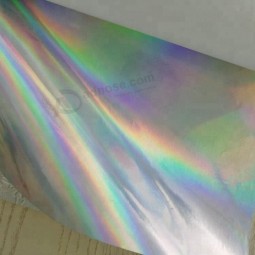 Papier métallisé de couleur métallique et holographique