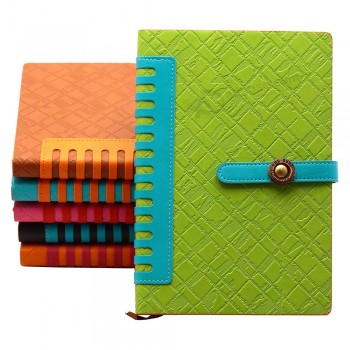 Verschillende kleuren pu modieuze pu lederen dagboek, aangepaste lederen notitie boek