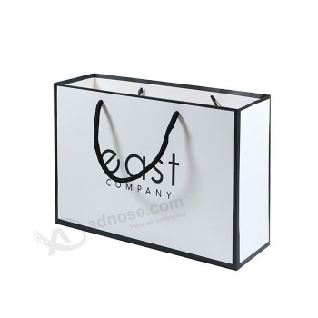 Alta qualidade de moda personalizado papel saco de embalagem de jóias laminado saco de papel de arte branco com logotipo da empresa de impressão