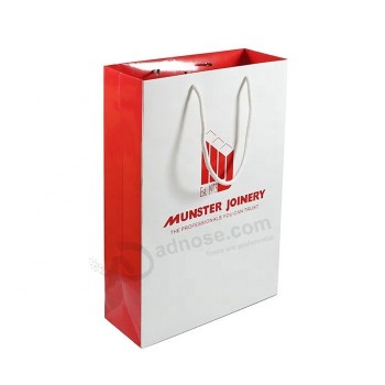 Fábrica de moda impresión barata calificada bolsa de papel reutilizable compras bolsas de papel con su propio logotipo