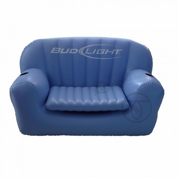 ポリ塩化ビニールの膨脹可能なソファーはリラックスする単一の膨脹可能なソファーの椅子を群がっています