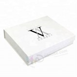 Crown Win cosmetic display package luxury box printed with your logo