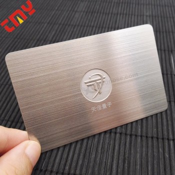 Tarjeta vip de metal cepillado plateado personalizado, tarjeta vip de metal barata