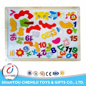 Educational wooden drawing magnetic puzzle board for kids